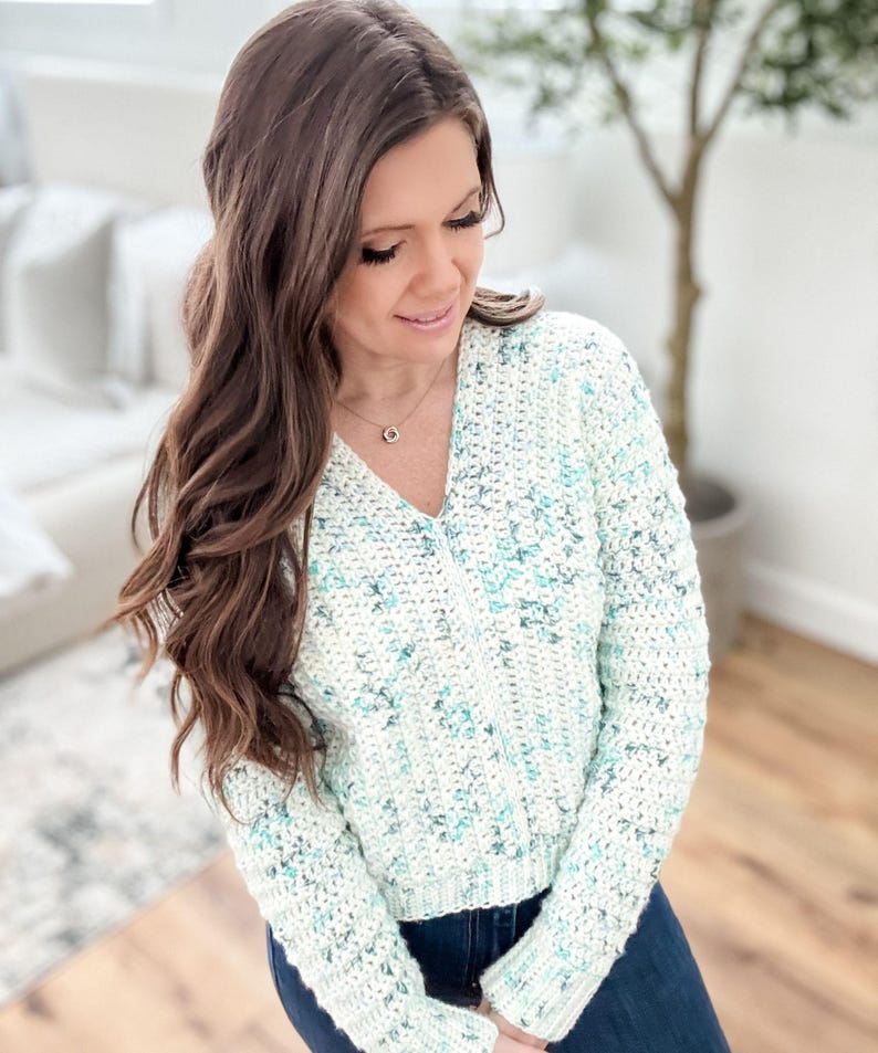 CROCHET PATTERN & VIDEO/ Snowy Season Sweater Pattern, Sizes Xs-5X, Pdf, Video Tutorial, 2 Piece Sweater Pattern, V-Neck Sweater