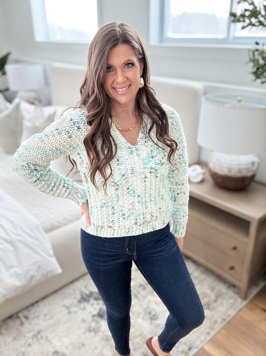 CROCHET PATTERN & VIDEO/ Snowy Season Sweater Pattern, Sizes Xs-5X, Pdf, Video Tutorial, 2 Piece Sweater Pattern, V-Neck Sweater